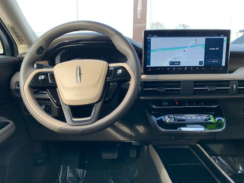 Certified 2023 Lincoln Corsair Reserve w/ Equipment Group 201A image 23