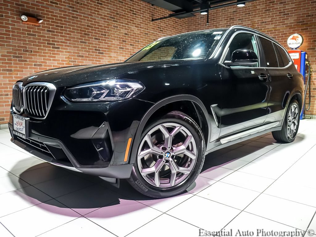 Used 2023 BMW X3 xDrive30i w/ Convenience Package AWD/4WD image 2