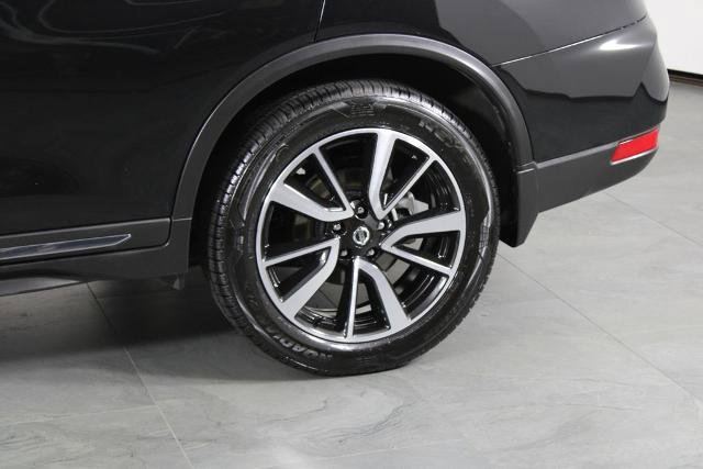 Certified 2020 Nissan Rogue SL w/ Premium Package FWD image 15