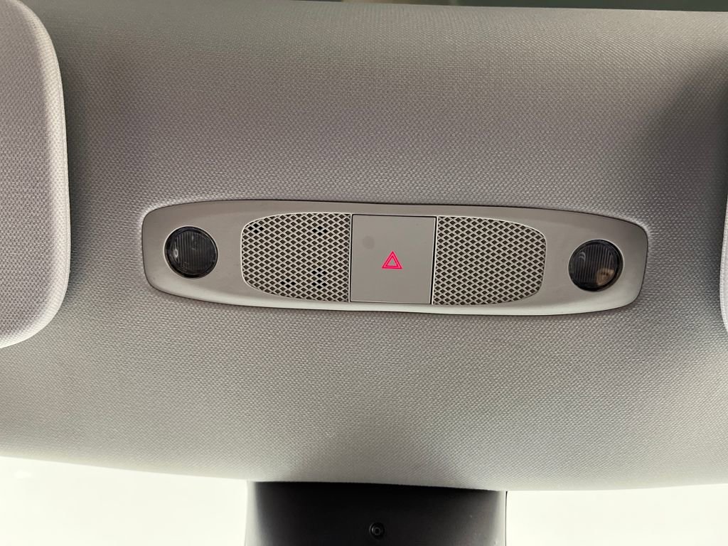 Used 2021 Tesla Model Y Long Range image 29