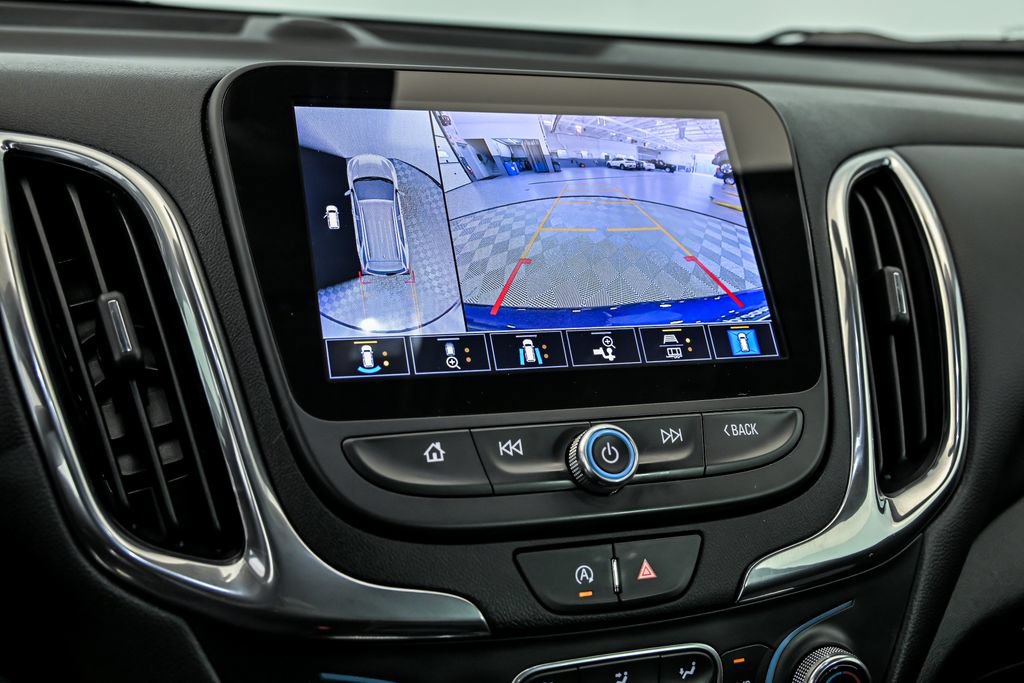 Used 2022 Chevrolet Equinox LT AWD/4WD image 21