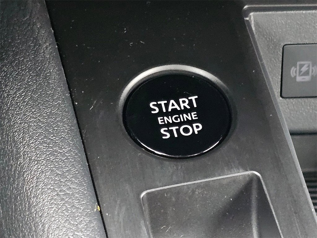 New 2026 Nissan Kicks SV image 18