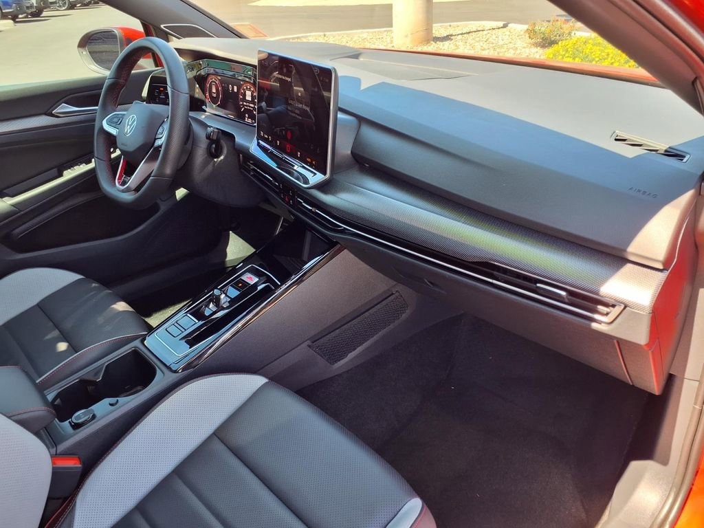 Used 2025 Volkswagen GTI SE image 19