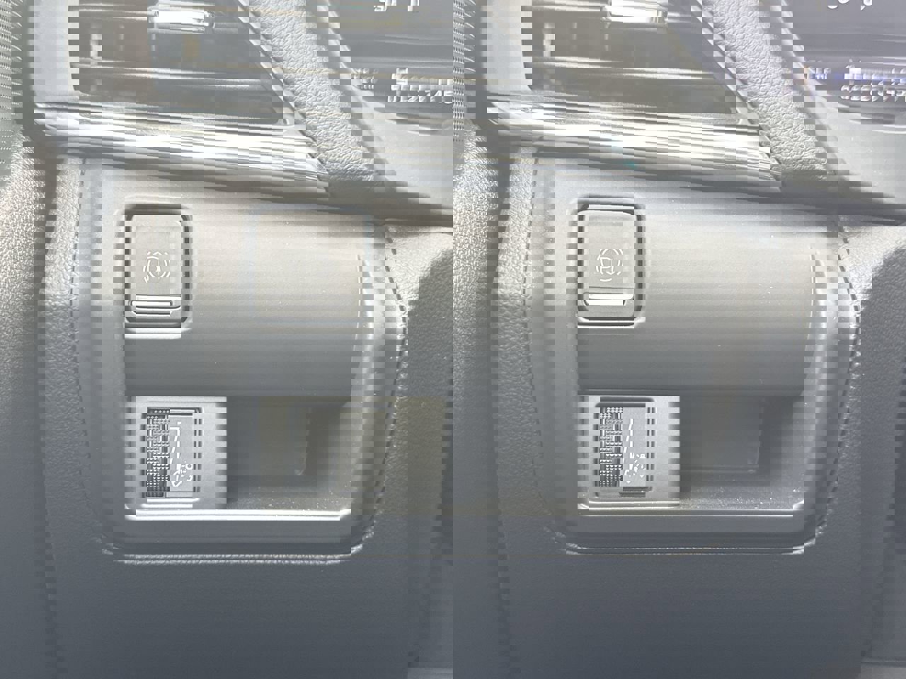 Used 2023 Cadillac CT4 V Blackwing w/ Driver Assist Package image 17