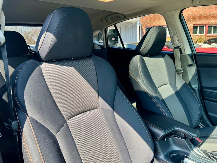 Used 2018 Subaru Crosstrek 2.0i Premium w/ Moonroof Package image 18