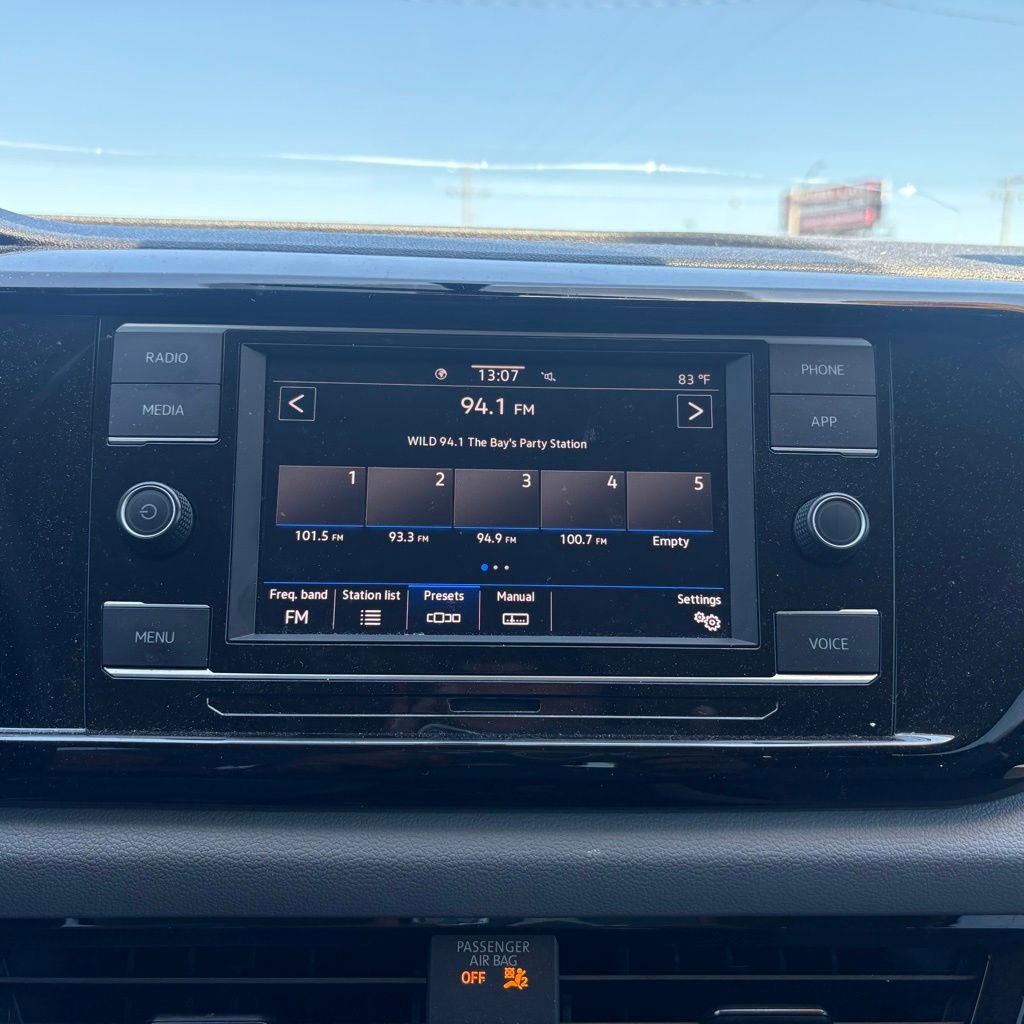 Used 2022 Volkswagen Taos S image 20