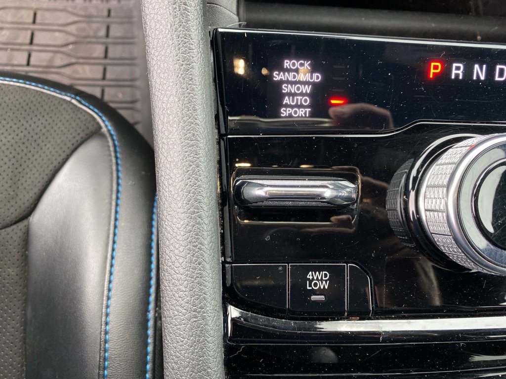 Used 2022 Jeep Grand Cherokee Trailhawk image 14