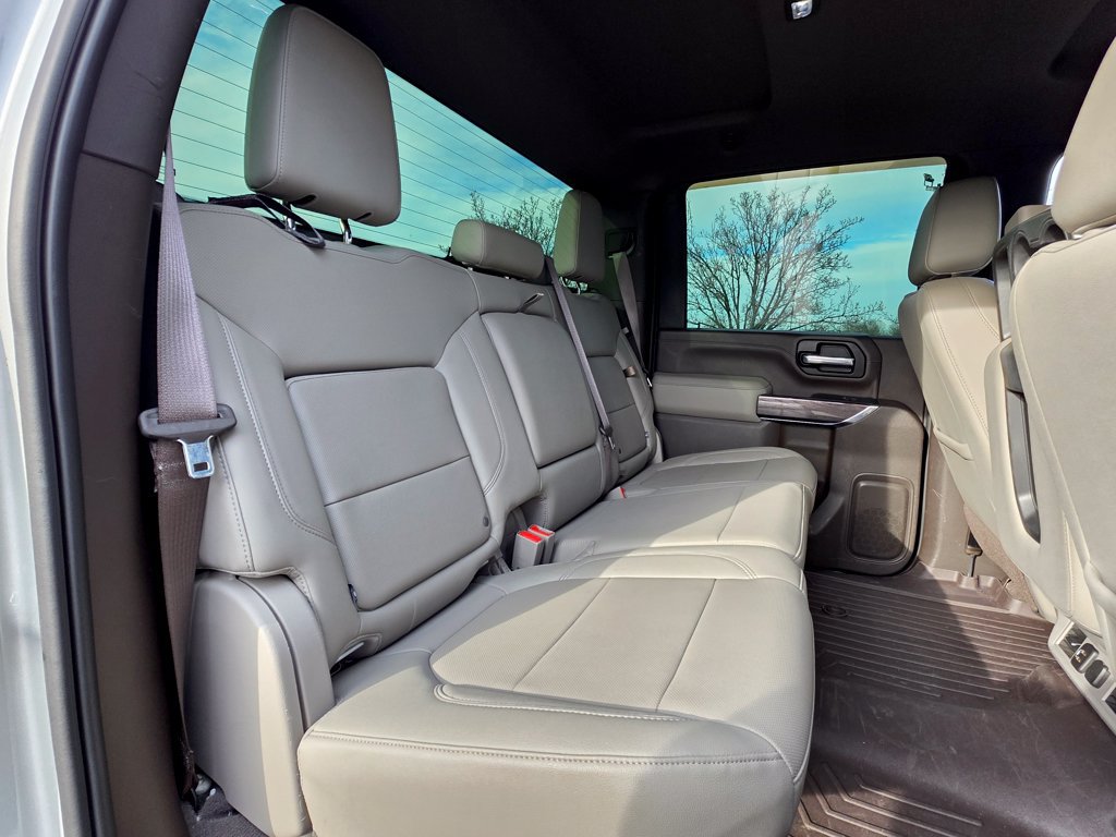 Used 2020 Chevrolet Silverado 2500 LTZ w/ Gooseneck/5TH Wheel Package AWD/4WD image 21