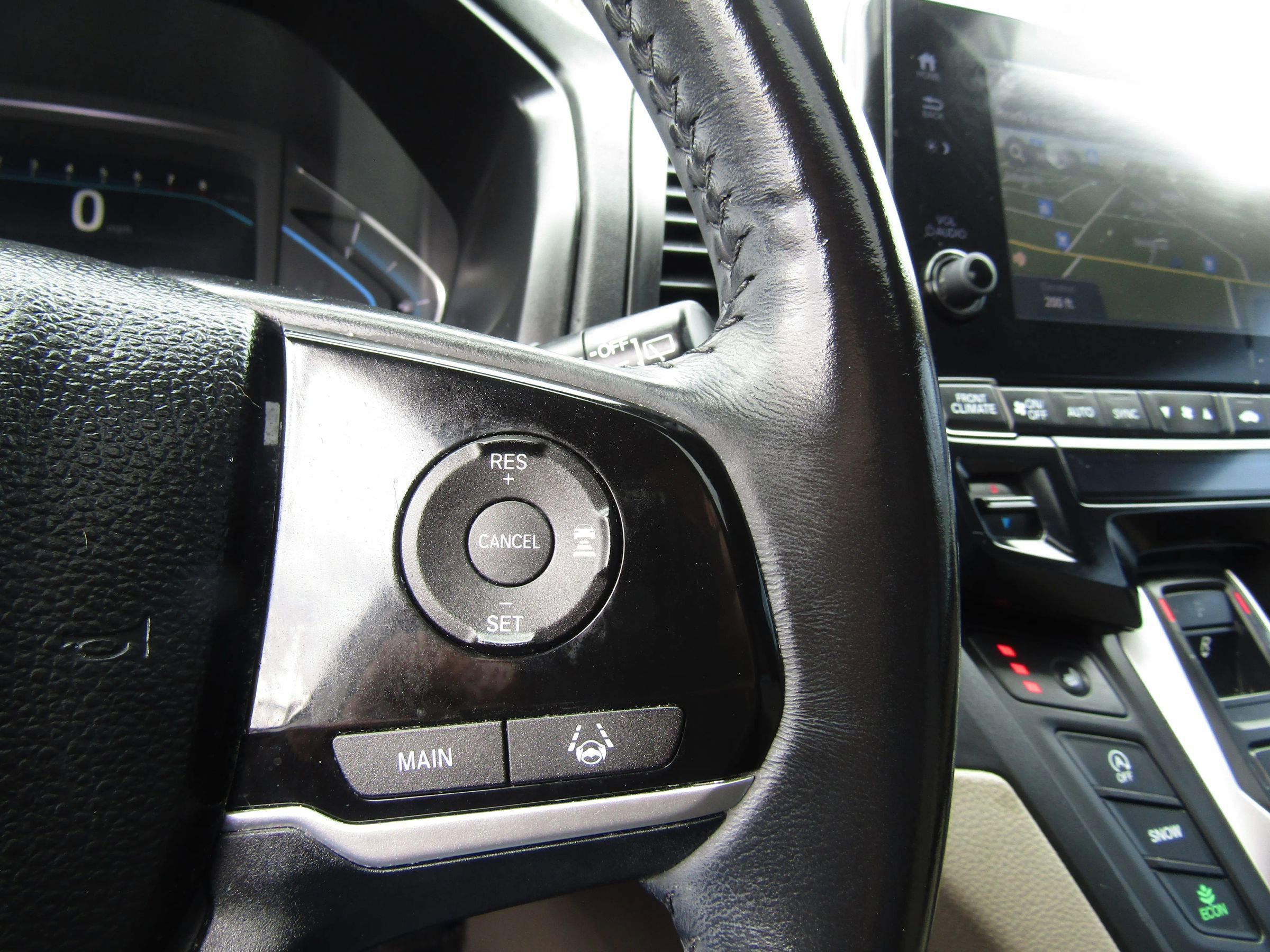 Used 2018 Honda Odyssey Touring image 35