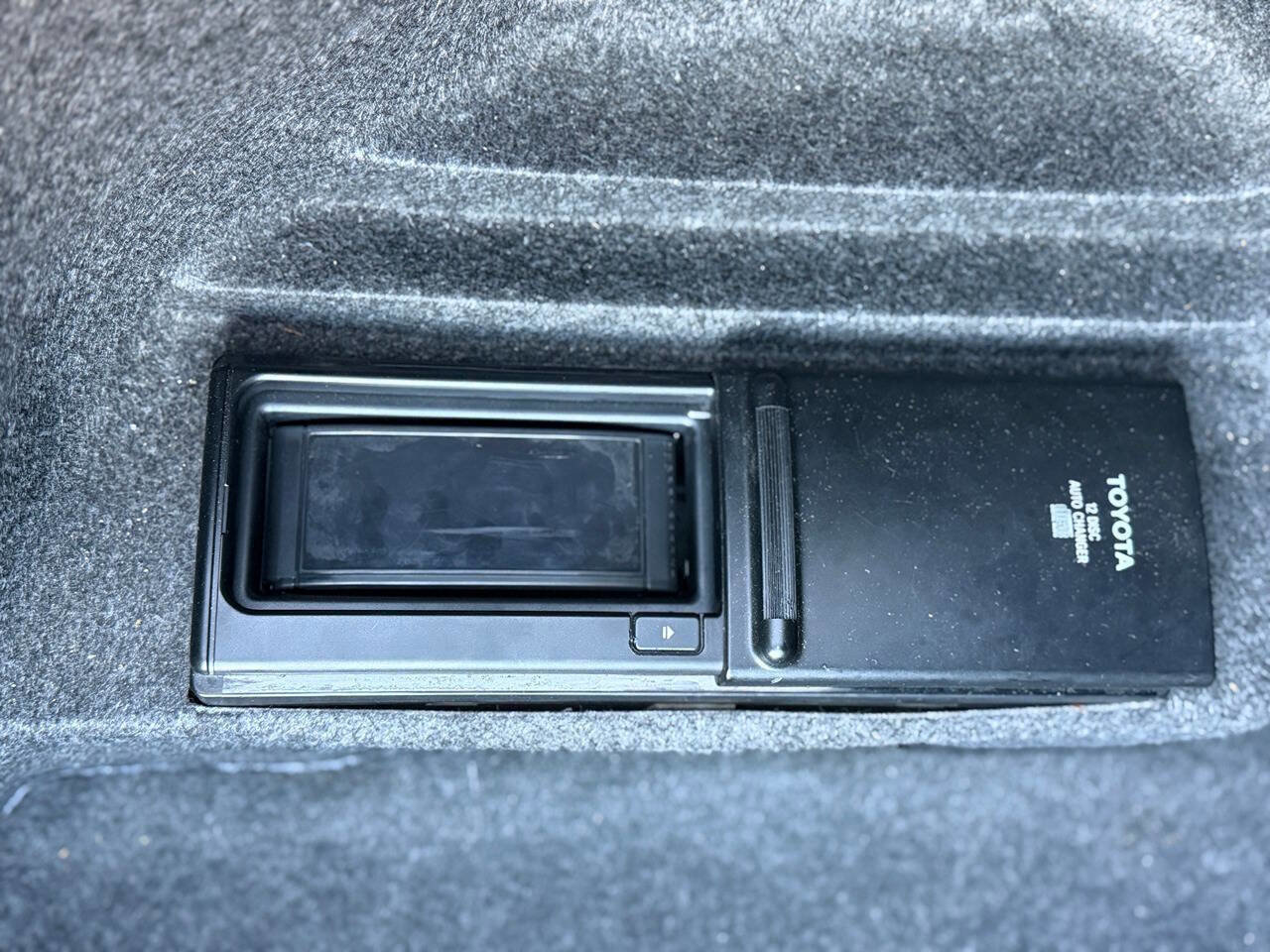 Used 1996 Toyota Avalon XLS image 40