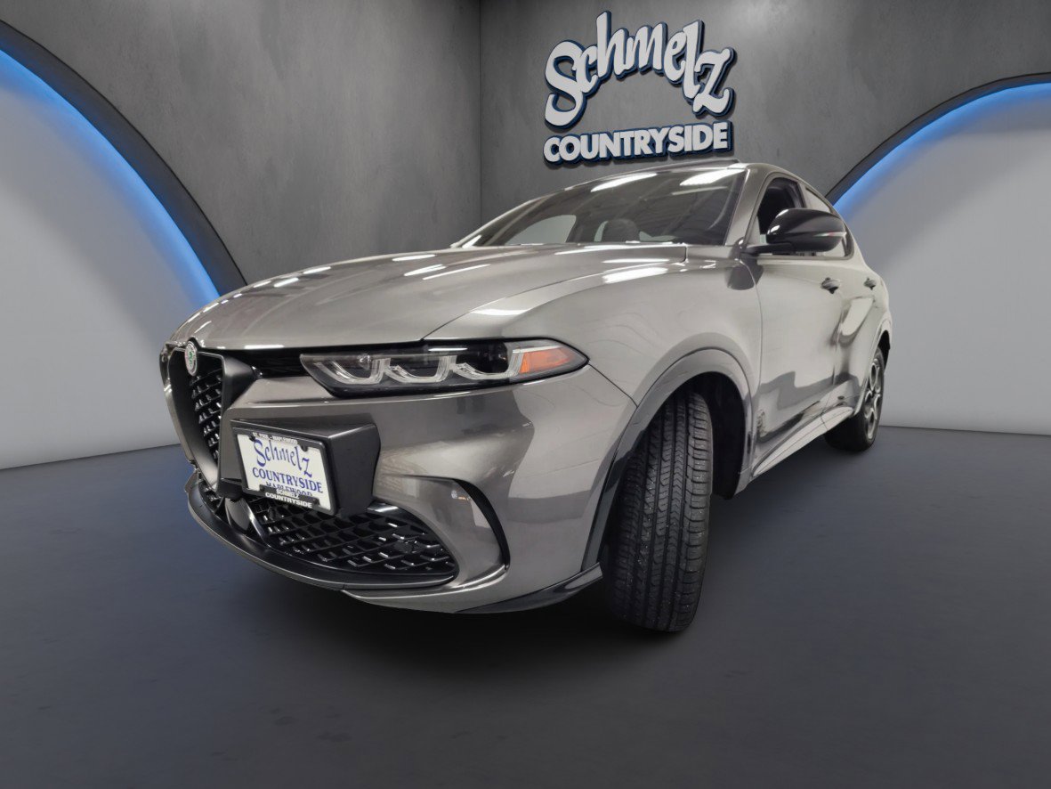 Used 2025 Alfa Romeo Tonale image 11