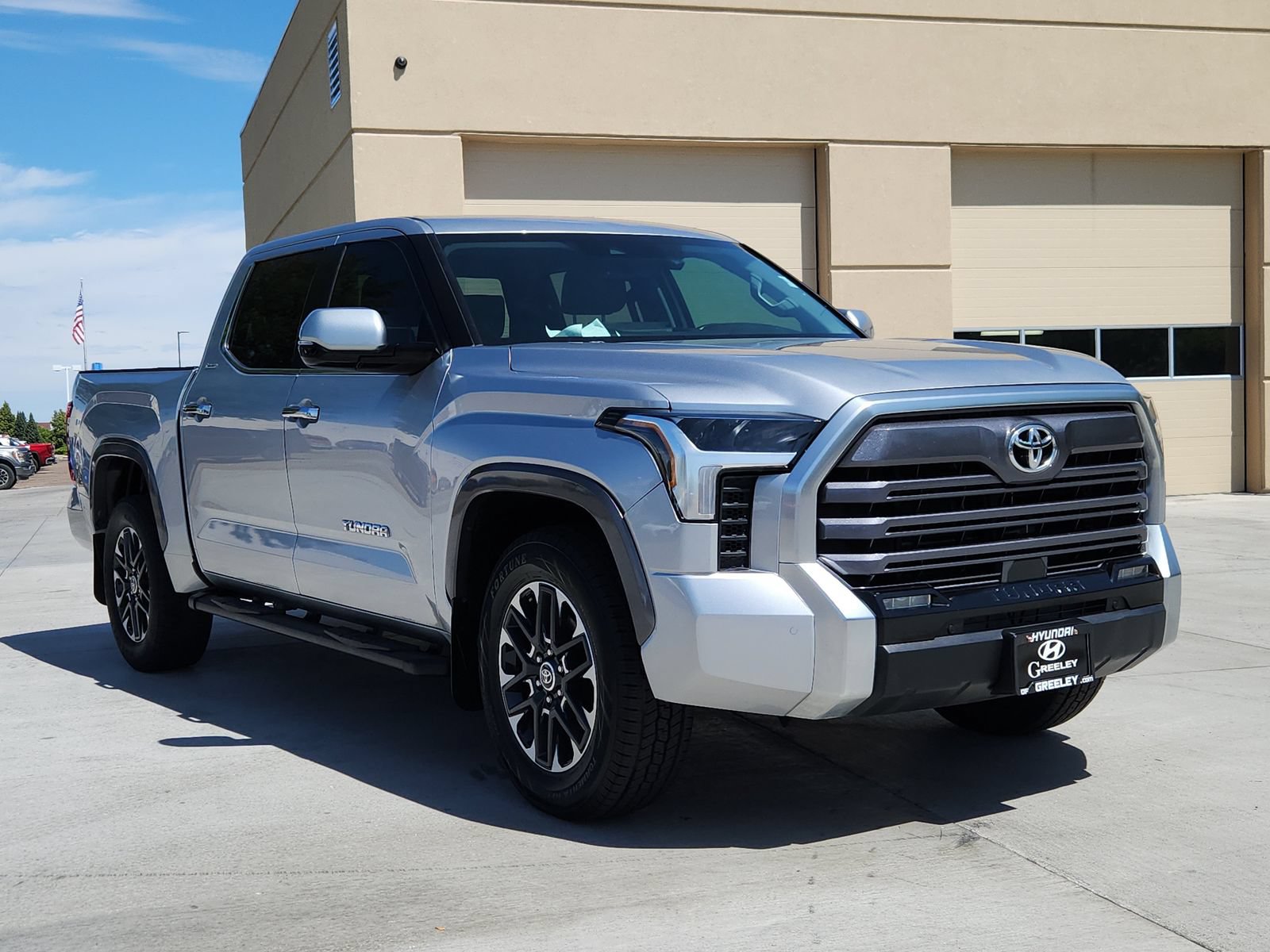 Used 2024 Toyota Tundra Limited w/ Power Package AWD/4WD image 7