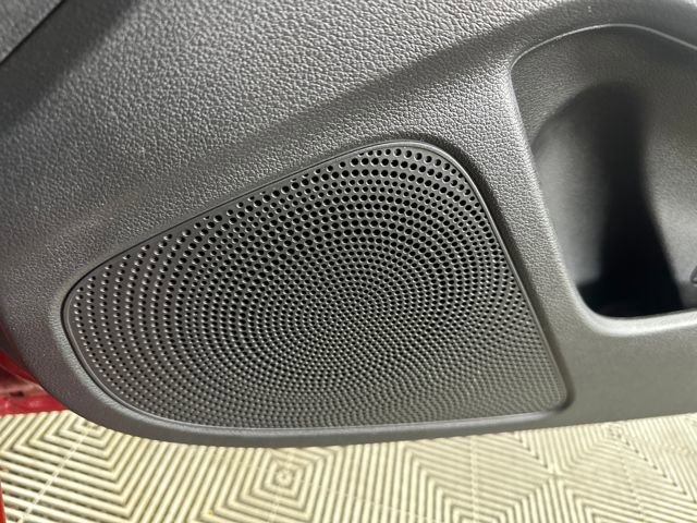 Used 2023 Genesis G70 2.0T image 28