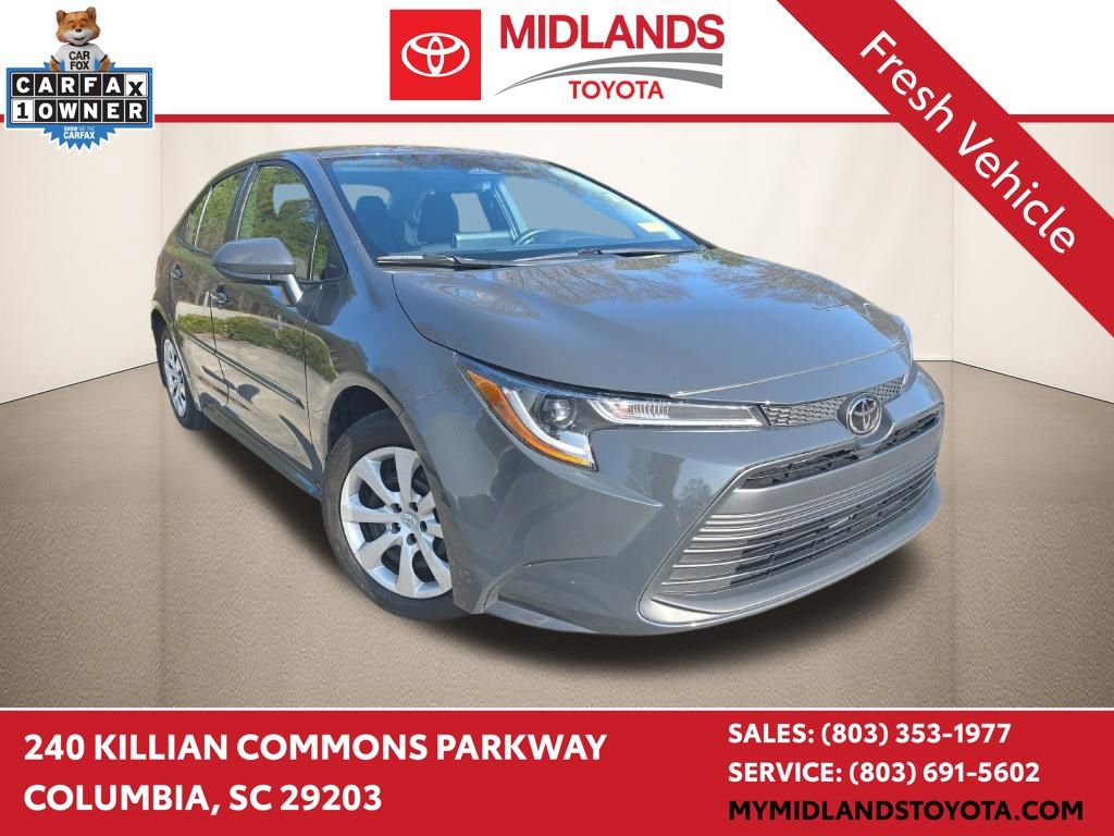 Used 2024 Toyota Corolla LE image 1