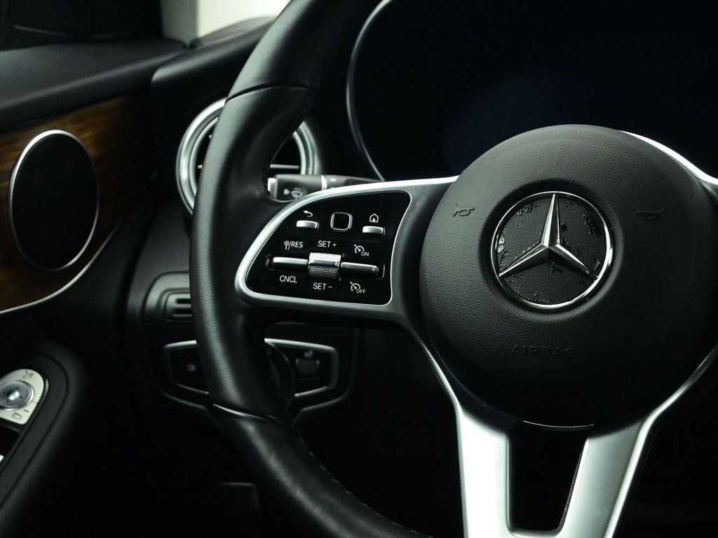 Used 2022 Mercedes-Benz GLC 300 4MATIC image 10