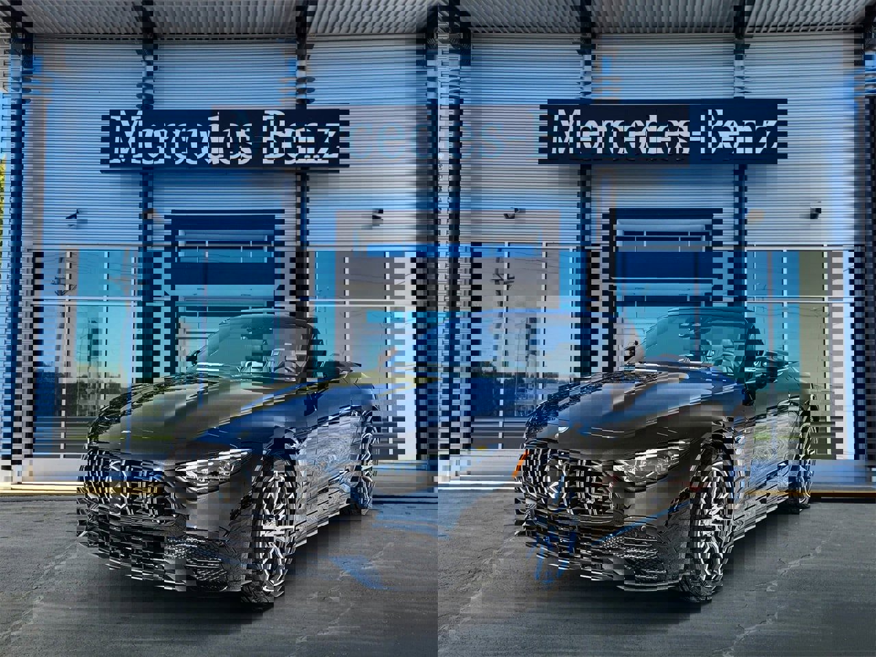 New 2025 Mercedes-Benz SL 43 AMG image 3