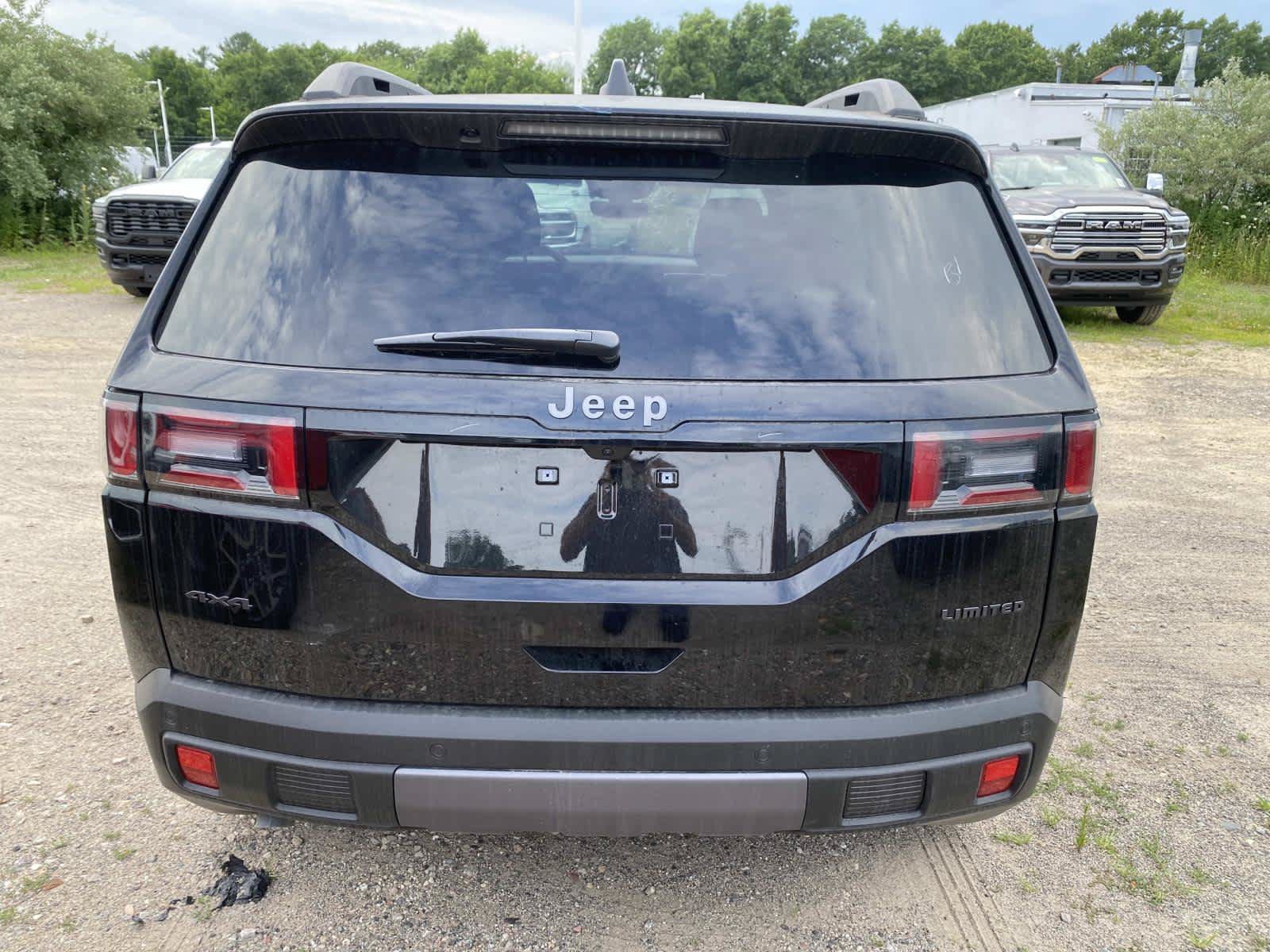 New 2026 Jeep Cherokee Limited AWD/4WD image 4