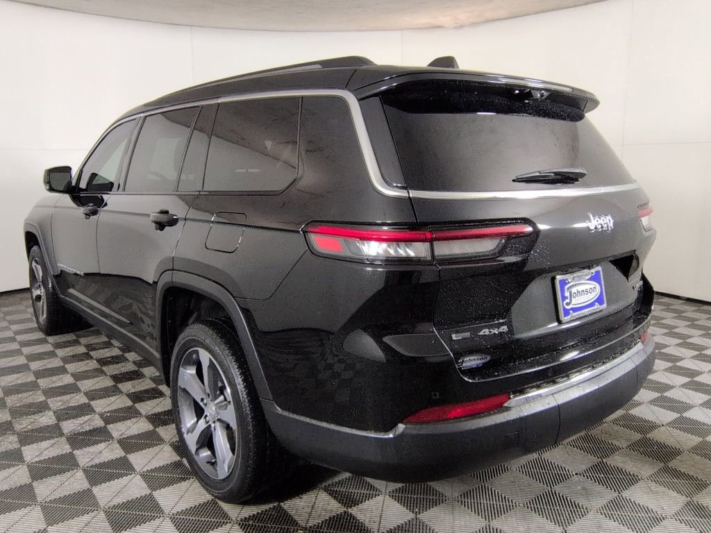 Certified 2023 Jeep Grand Cherokee L Limited w/ Luxury Tech Group II AWD/4WD image 8