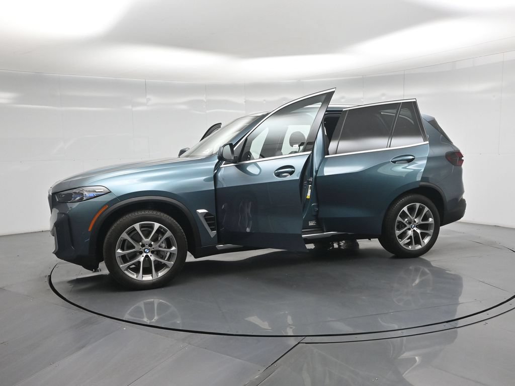 Used 2024 BMW X5 sDrive40i w/ Premium Package RWD image 36