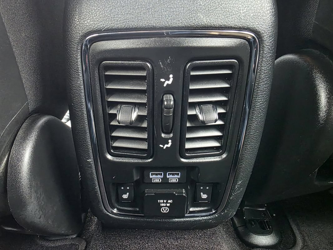 Used 2017 Jeep Grand Cherokee Limited AWD/4WD image 24