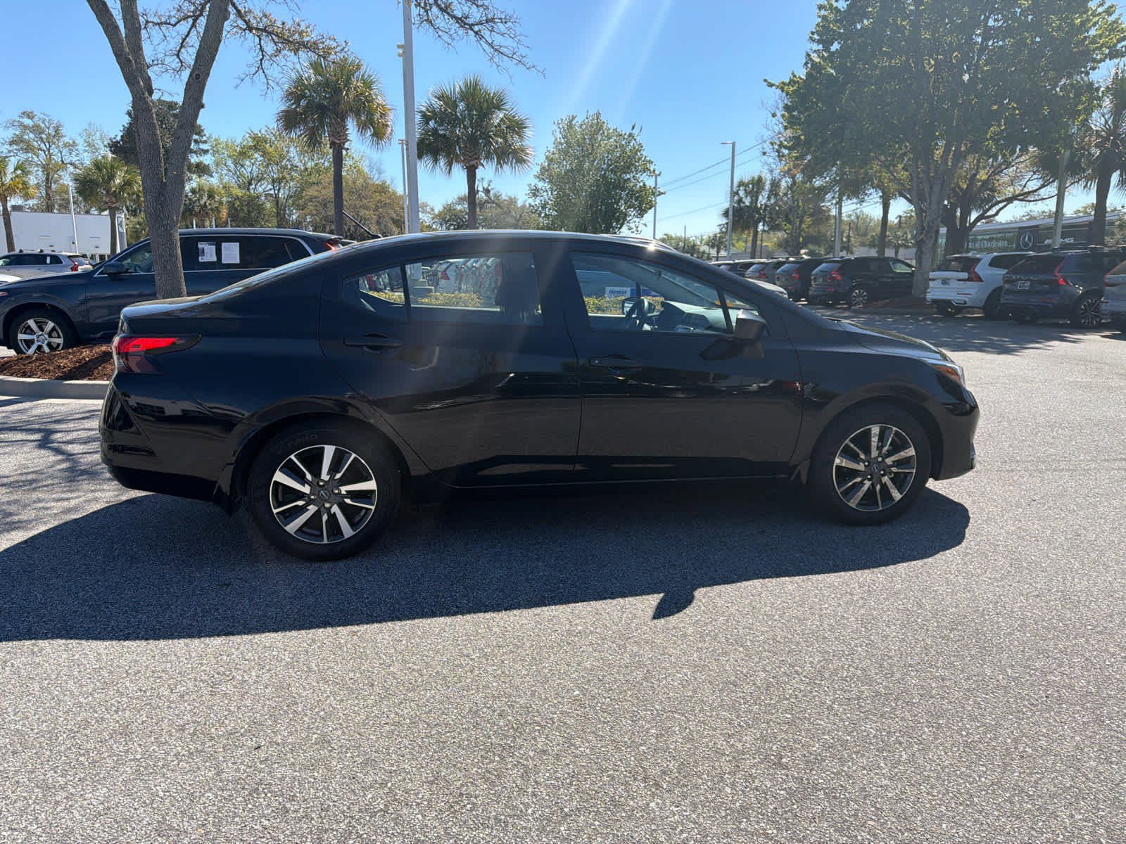Used 2025 Nissan Versa S w/ S Plus Package image 15