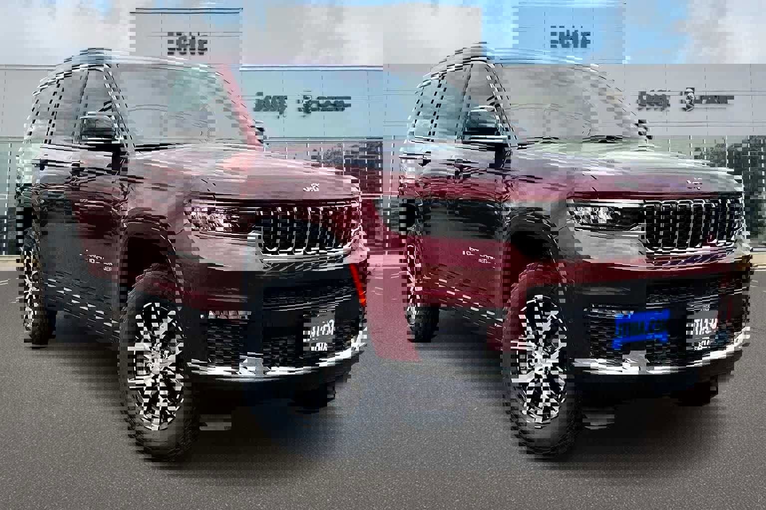 New 2025 Jeep Grand Cherokee L Limited w/ Luxury Tech Group II image 28