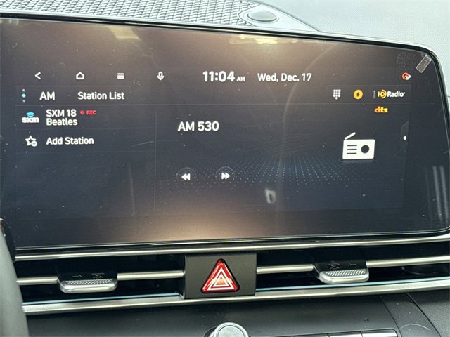 Certified 2025 Hyundai Elantra SEL image 28