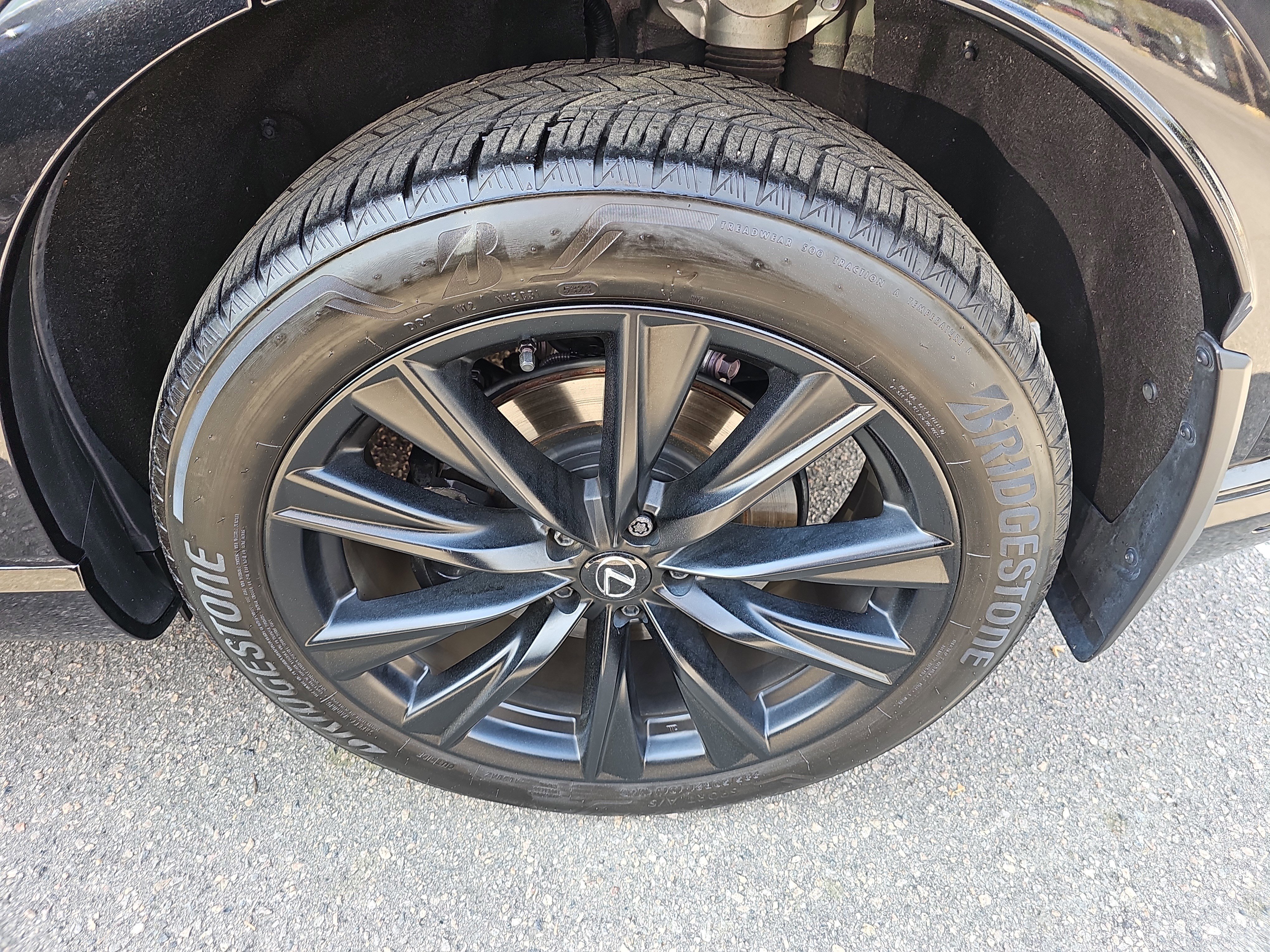 Used 2024 Lexus RX 500h F Sport w/ Convenience Package image 35