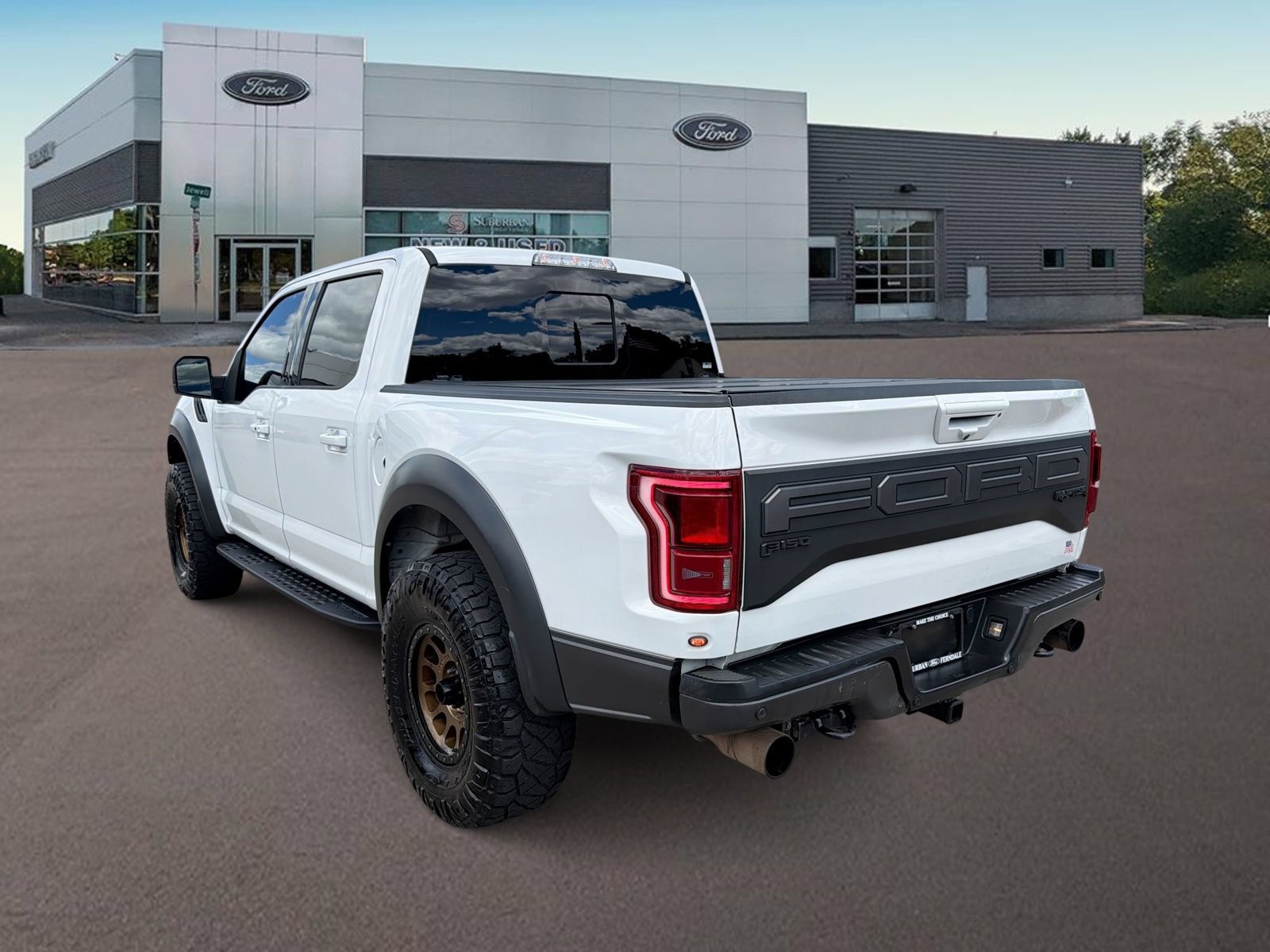 Used 2019 Ford F150 Raptor w/ Equipment Group 802A Luxury AWD/4WD image 8