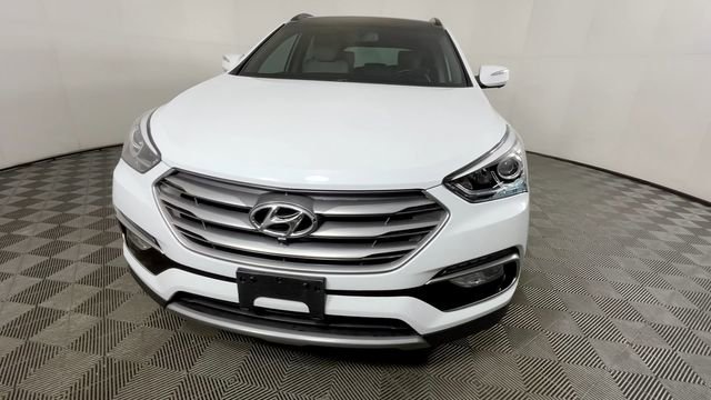 Used 2017 Hyundai Santa Fe Sport w/ 2.4L Tech Package 04 AWD/4WD image 11