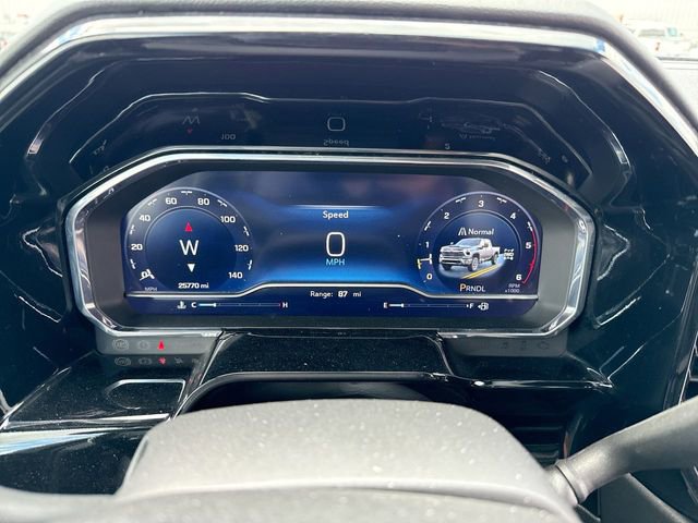 Used 2024 Chevrolet Silverado 2500 LTZ AWD/4WD image 15