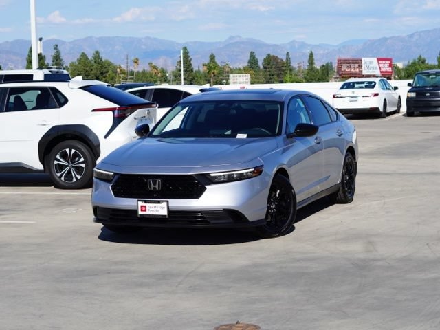Used 2025 Honda Accord SE image 4