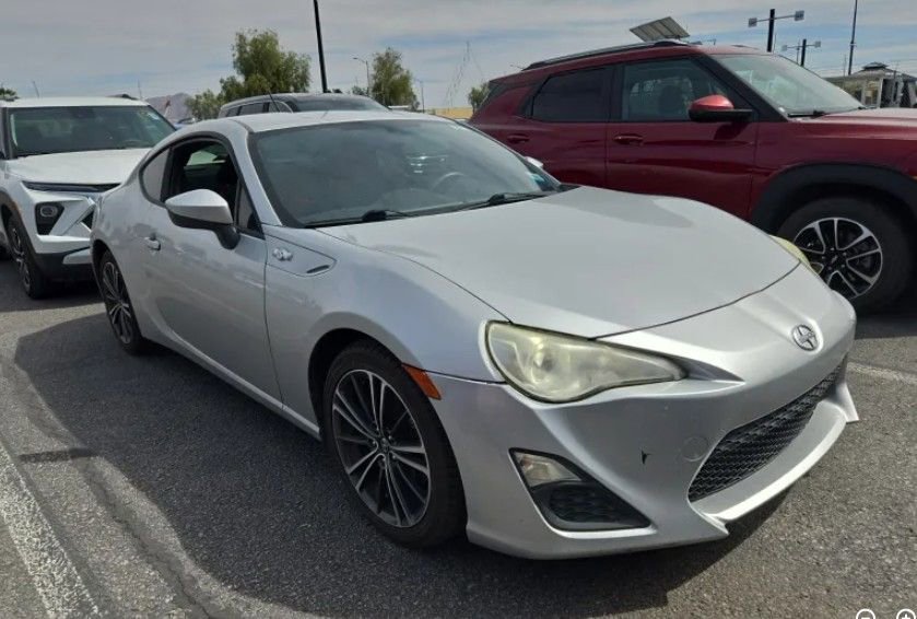 Used 2013 Scion FR-S image 1