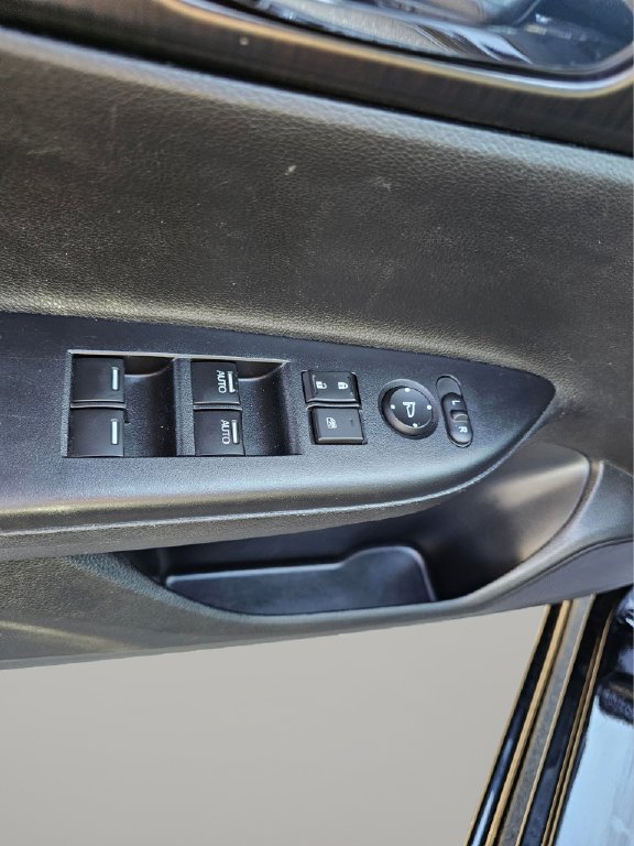 Used 2015 Honda Accord EX-L image 28