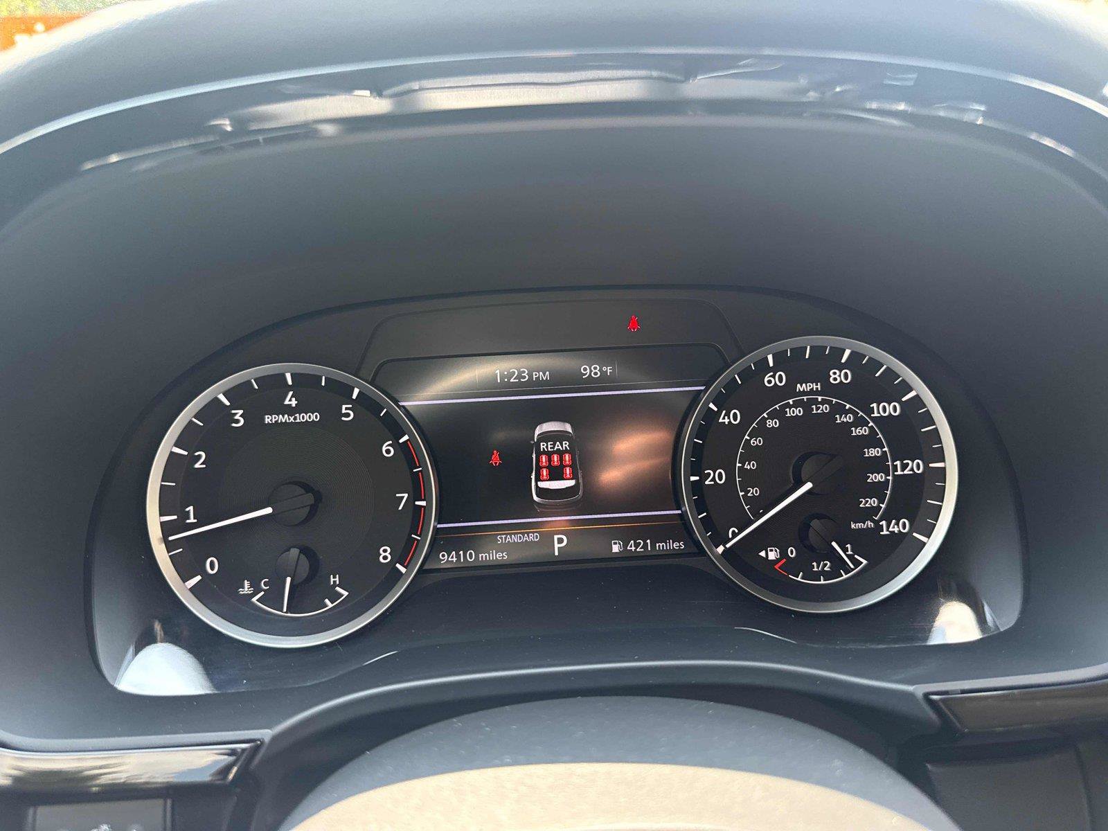 Used 2025 INFINITI QX60 Pure FWD image 16