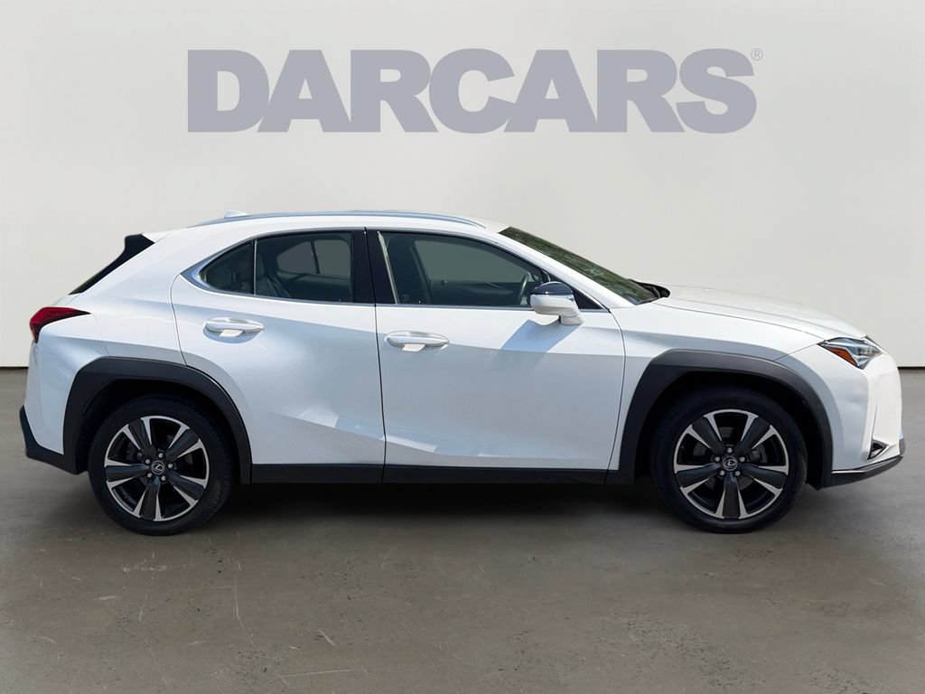 Used 2020 Lexus UX 200 w/ Accessory Package 2 FWD image 8