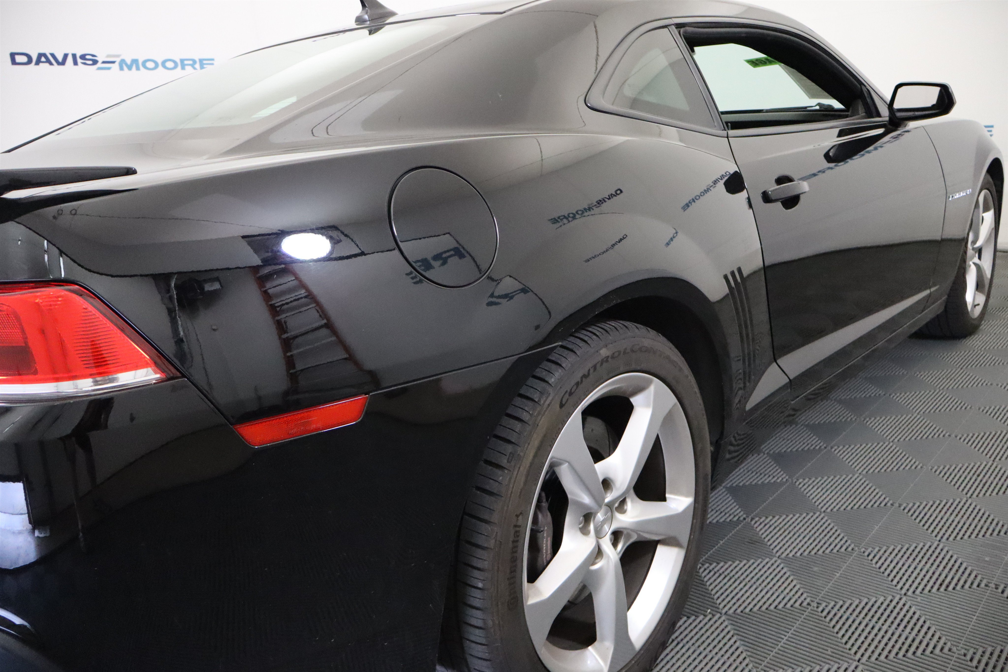 Used 2014 Chevrolet Camaro SS RWD image 7