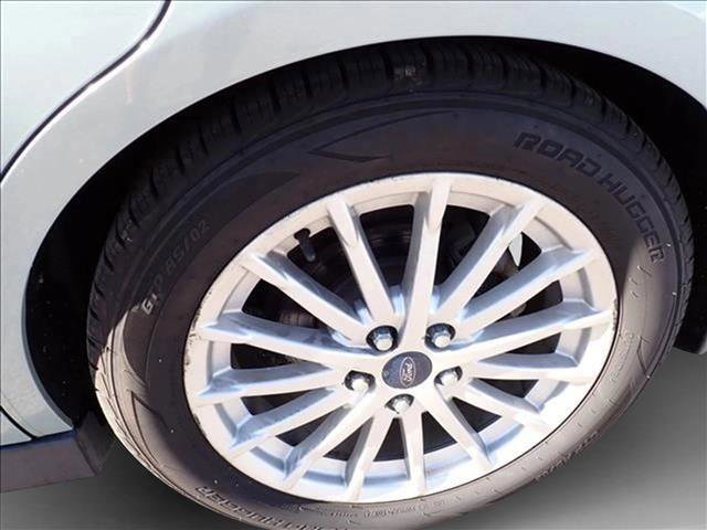 Used 2013 Ford C-MAX SEL image 6