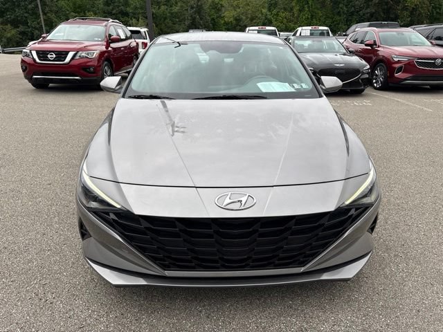Used 2023 Hyundai Elantra SEL FWD image 8