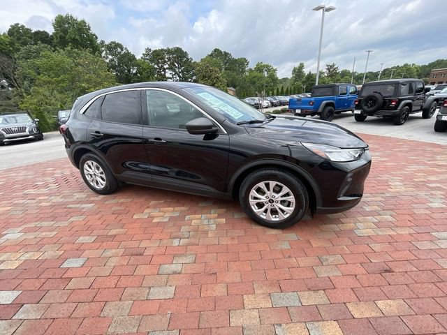Used 2023 Ford Escape Active FWD image 37