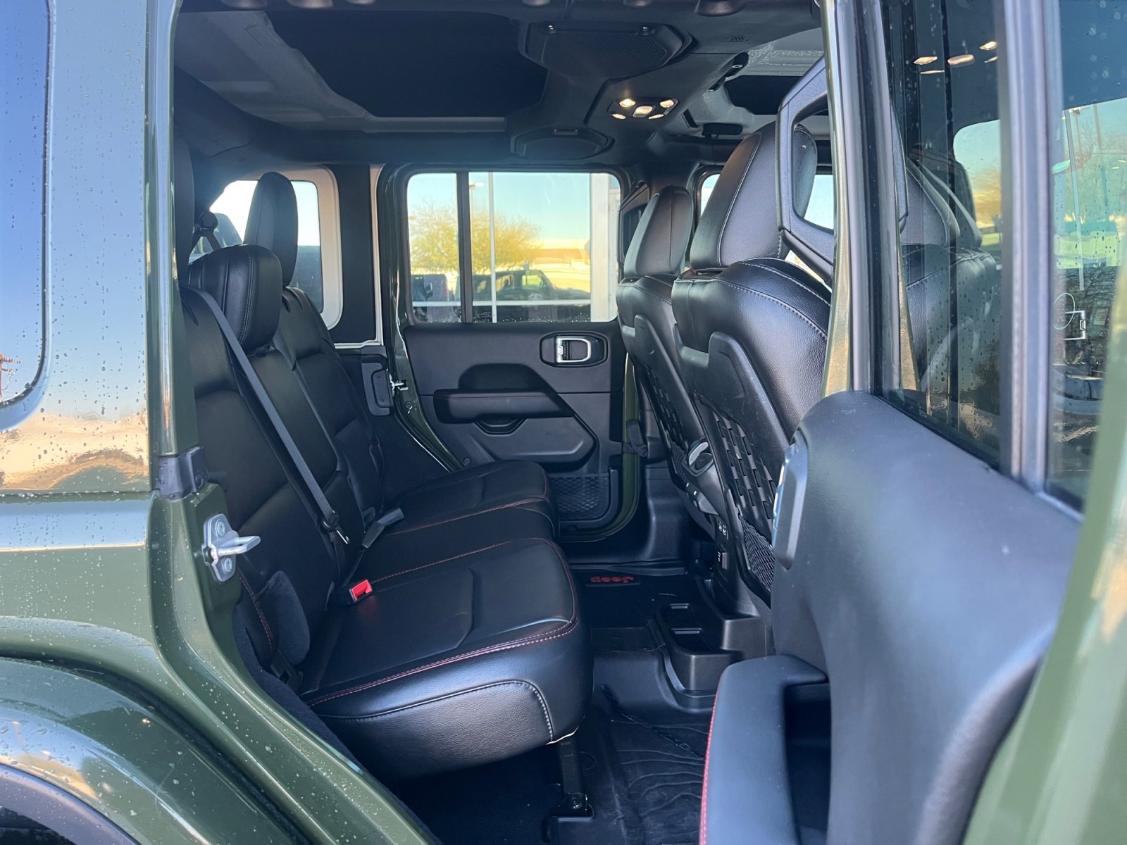 Used 2021 Jeep Wrangler Unlimited Rubicon image 18