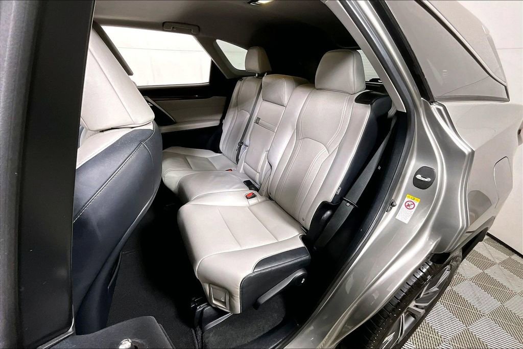 Used 2018 Lexus RX 350L FWD w/ Premium Package image 26
