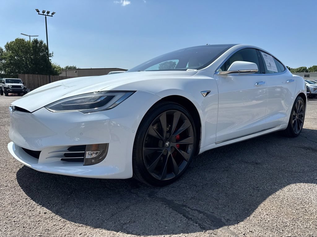 Used 2021 Tesla Model S Performance AWD/4WD image 3