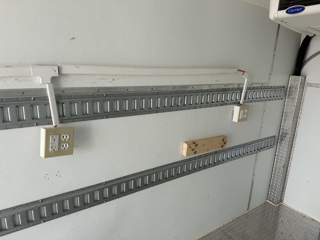 Used 2019 Freightliner Sprinter 2500 image 25