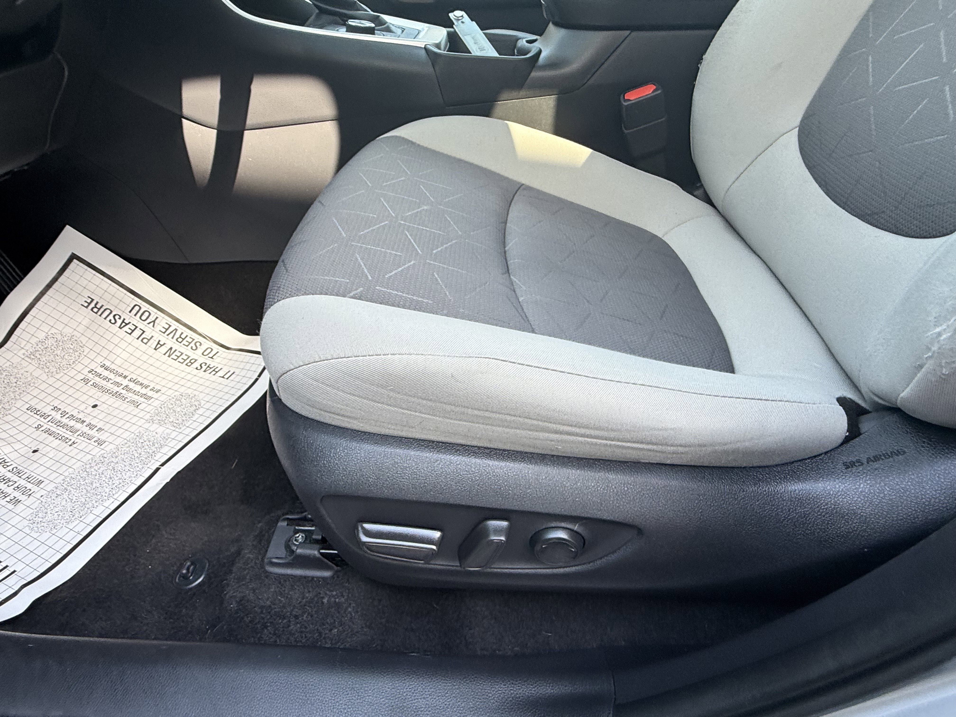 Certified 2021 Toyota RAV4 XLE w/ Convenience Package image 22