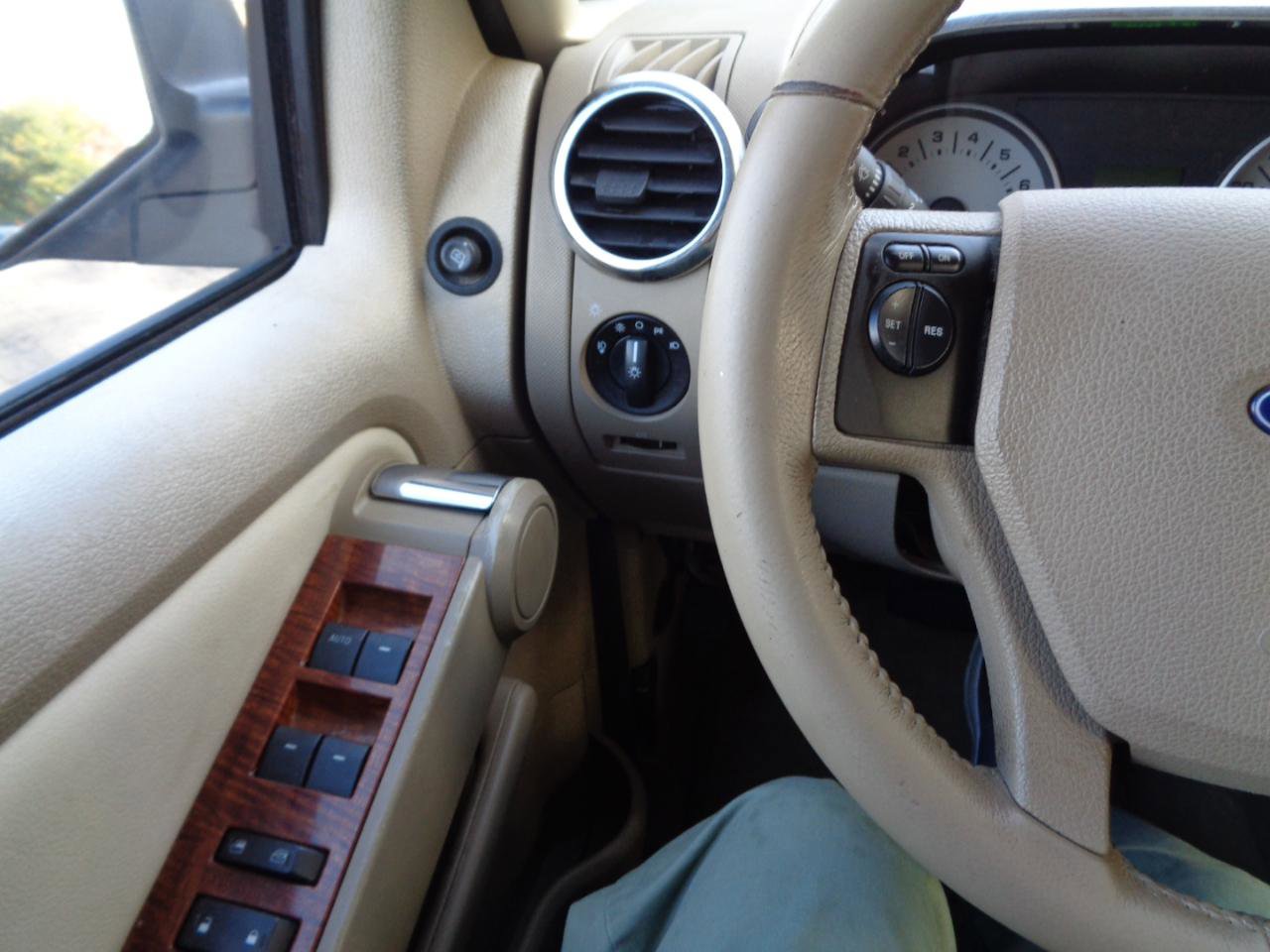 Used 2007 Ford Explorer Eddie Bauer AWD/4WD image 21