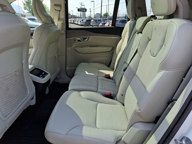 Certified 2024 Volvo XC90 B5 Plus w/ Protection Package Premier AWD/4WD image 10
