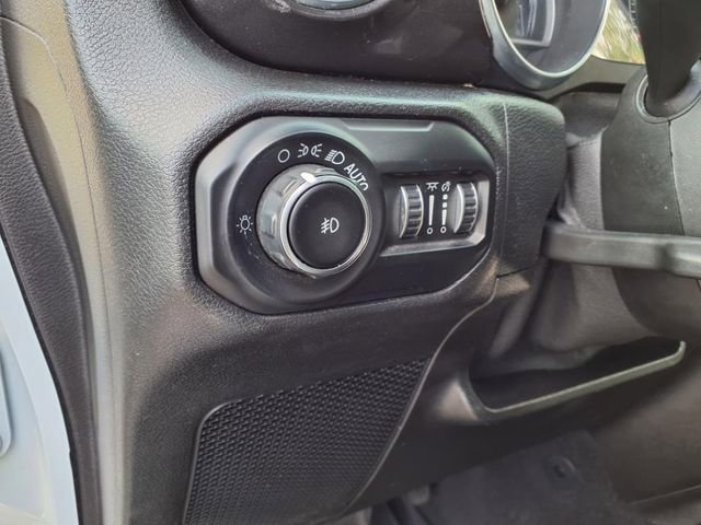 Used 2021 Jeep Wrangler Unlimited Sahara AWD/4WD image 11