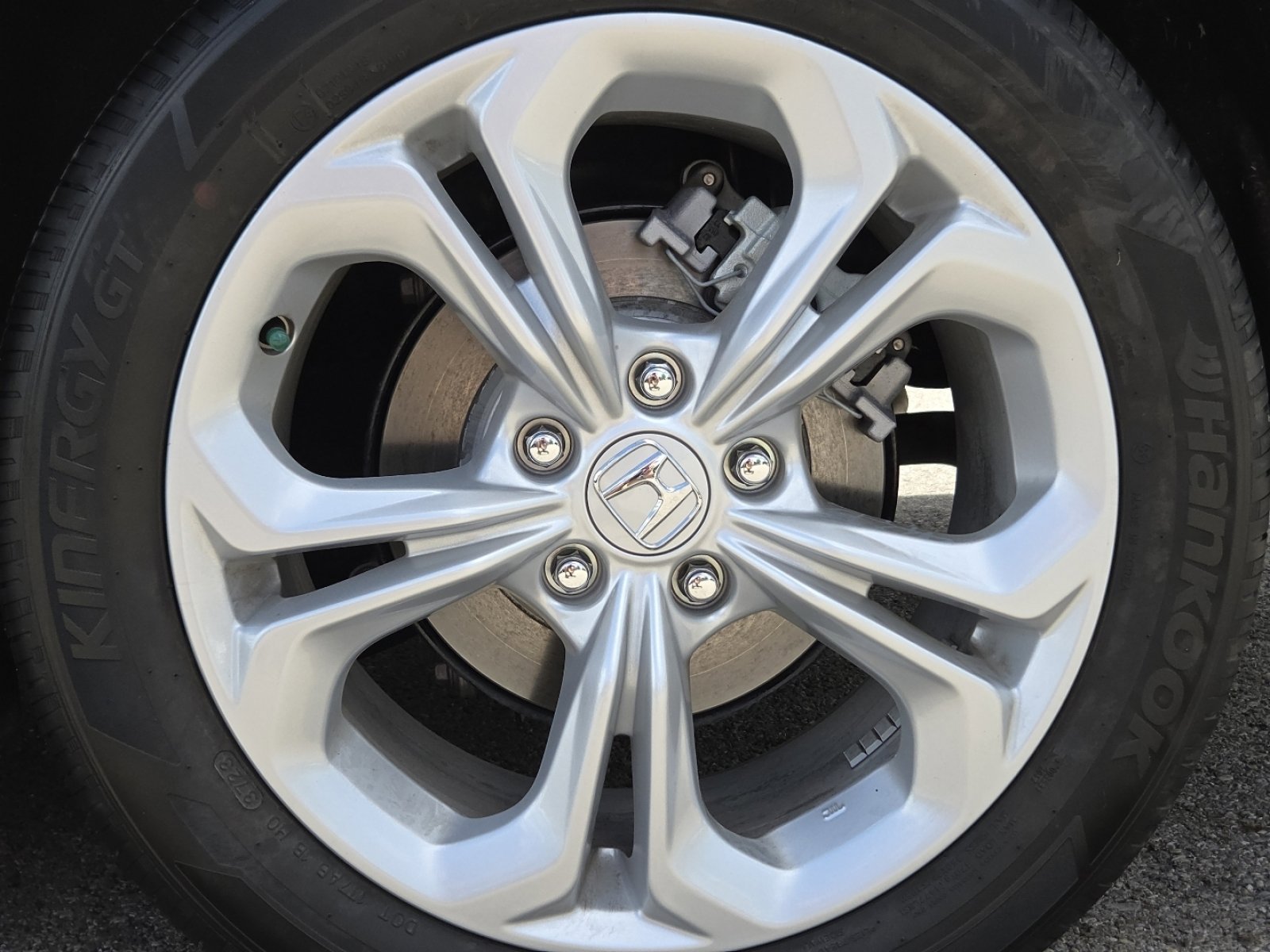 Certified 2024 Honda Accord LX image 11