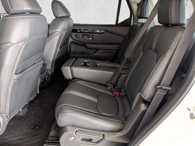 Used 2024 Honda Pilot EX-L image 17